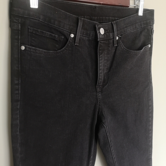 Levi's Women's W30 L30 Shaping Mid Rise Skinny Jeans Black Denim Style #19626 - Picture 10 of 10